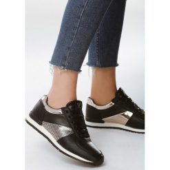 Czarne Buty Sportowe Gamely. Buty sportowe damskie Born2be. Za 59,99 zł.