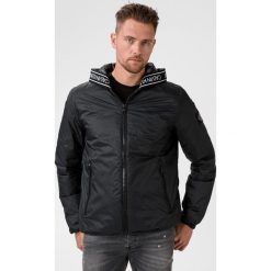 Calvin Klein Kurtka Czarny. Czarne płaszcze męskie Calvin Klein, na jesień, xl, bez wzorów, z jeansu, bez kaptura. Za 946,95 zł.