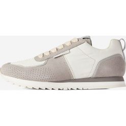 G-Star Raw - Buty. Szare buty sportowe damskie G-Star RAW, bez wzorów, ze skóry, sportowe. W wyprzedaży za 300,90 zł.