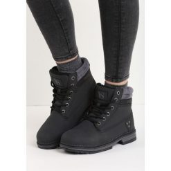 Buty zimowe damskie: Czarne Traperki Recently Born