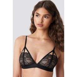 NA-KD Lingerie Biustonosz z koronkowymi miseczkami - Black. Czarne biustonosze koronkowe marki NA-KD Lingerie, z haftami. Za 52,95 zł.