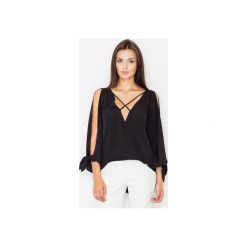 Bluzka M485 Czarny. Czarne bluzki damskie FIGL, xl, w paski, z tkaniny, bez kołnierzyka, bez rękawów. Za 129,00 zł.