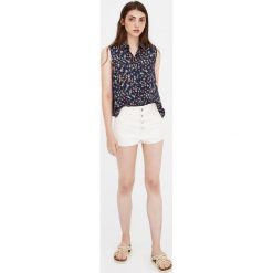 Koszulka bez rękawów z nadrukiem. Szare koszulki damskie Pull&Bear, z nadrukiem, bez kołnierzyka, bez rękawów. Za 49,90 zł.