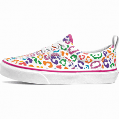 Vans tenisówki dziecięce Era Elastic Lace 35 białe. Białe trampki dziewczęce Vans, bez wzorów, bez zapięcia. W wyprzedaży za 229,00 zł.