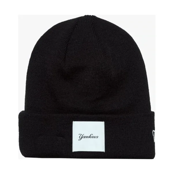 New Era Czapka Zimowa Satin Patch Knit Ny Yankees Blkwhi , czarny, rozmiar ONE-SIZE. Czarne czapki damskie New Era, na zimę, bez wzorów, z materiału. W wyprzedaży za 69,99 zł.