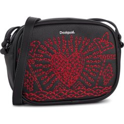Torebka DESIGUAL - 19WAXPB2 2000. Czarne listonoszki damskie Desigual, z aplikacjami, ze skóry ekologicznej, zdobione, bez dodatków. W wyprzedaży za 159,00 zł.
