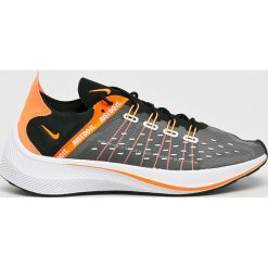 Nike Sportswear - Buty Exp-X14 Se. Szare buty sportowe męskie marki Nike Sportswear, z materiału, na sznurówki. W wyprzedaży za 499,90 zł.
