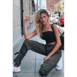 Spodnie SAFFI KHAKI. Brązowe spodnie damskie Spodnie SAFFI KHAKI, s. W wyprzedaży za 69,00 zł.