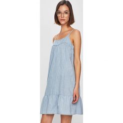 Vero Moda - Sukienka. Niebieskie sukienki damskie Vero Moda, na co dzień, s, bez wzorów, z bawełny, casualowe, z okrągłym kołnierzem, bez rękawów, mini, proste. Za 119,90 zł.