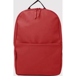 Rains FIELD BAG Plecak scarlet. Czerwone plecaki męskie marki Rains. W wyprzedaży za 271,20 zł.