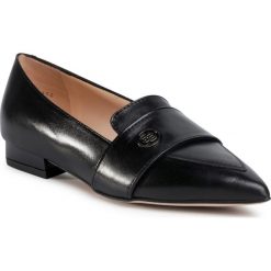 Lordsy SOLO FEMME - 46836-61-A19/E45-04-00 Czarny. Czarne półbuty damskie Solo Femme, ze skóry, bez obcasa. Za 349,00 zł.