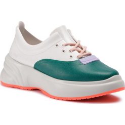 Sneakersy MELISSA - Ugly Sneaker Ad 32429 Beige/White/Green 20462. Zielone półbuty damskie Melissa, z tworzywa sztucznego. W wyprzedaży za 269,00 zł.