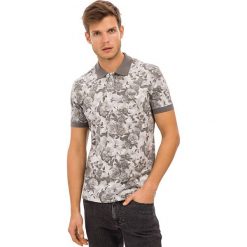 Koszulka polo w kolorze szaro-kremowym. Szare koszulki polo męskie GALVANNI, m, bez wzorów, polo, bez rękawów. W wyprzedaży za 74,95 zł.