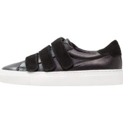 Trampki damskie slip on: Zign Tenisówki i Trampki black