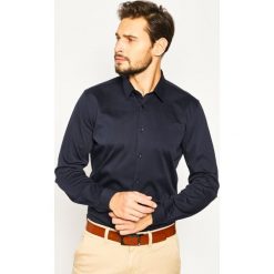 Koszula Pierre Cardin Hamd Langarm 8800/000/27080. Niebieskie koszule męskie Pierre Cardin, m, bez wzorów, casualowe, bez kołnierzyka, bez rękawów. W wyprzedaży za 209,00 zł.