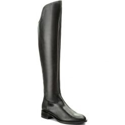 Muszkieterki SOLO FEMME - 33918-02-G85/000-01-00 Czarny. Czarne kozaki damskie Solo Femme, ze skóry ekologicznej, bez obcasa, bez zapięcia. W wyprzedaży za 349,00 zł.