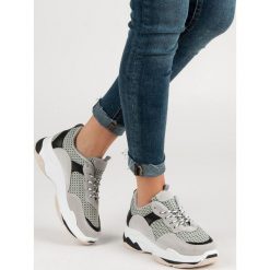 SNEAKERSY NA PLATFORMIE. Trampki i tenisówki damskie KYLIE. Za 76,90 zł.
