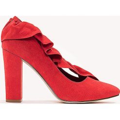 Czółenka: NA-KD Shoes Czółenka na średnim obcasie z falbanką – Red