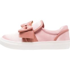 Creepersy damskie: Glamorous Półbuty wsuwane pink