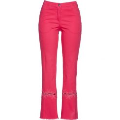 Spodnie twillowe z koronką bonprix różowy hibiskus. Spodnie damskie bonprix. Za 89,99 zł.