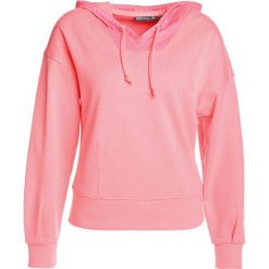 Bluzy damskie: Only Play ONPHEAVENN HOOD Bluza z kapturem lipstick pink