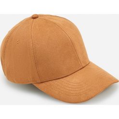 Czapka bejsbolówka - Brązowy. Pomarańczowe czapki męskie Reserved, bez wzorów. W wyprzedaży za 29,99 zł.