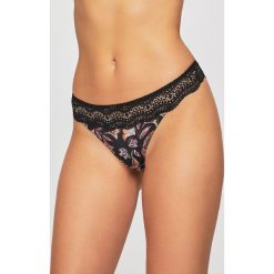 Etam - Brazyliany Hibiscus. Różowe majtki damskie Etam, z elastanu. W wyprzedaży za 49,90 zł.