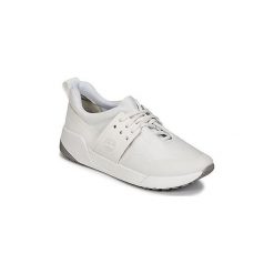 Buty Timberland KIRI NEW LACE OXFORD. Białe trampki i tenisówki damskie Timberland, bez wzorów, bez zapięcia. Za 359,30 zł.