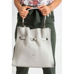 Rovicky duża torebka damska skóra naturalna bag a4. Torebki klasyczne damskie ROVICKY, w paski, z jeansu, eleganckie, na ramię, duże, bez dodatków. Za 319,90 zł.
