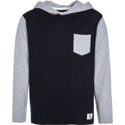 DC Shoes RELLIN Bluzka z długim rękawem dark indigo. Niebieskie bluzki dziewczęce marki DC Shoes, z bawełny, z długim rękawem. W wyprzedaży za 143,20 zł.