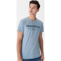 T-shirt Niebieski. Niebieskie t-shirty męskie House, s, bez wzorów, bez kołnierzyka. W wyprzedaży za 19,99 zł.