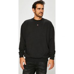 Tommy Hilfiger - Bluza. Niebieskie bluzy męskie marki TOMMY HILFIGER, s, z bawełny, bez kaptura. W wyprzedaży za 239,90 zł.