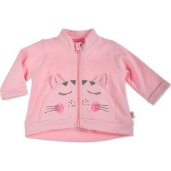 Bluza w kolorze jasnoróżowym. Różowe bluzy niemowlęce BLUE SEVEN Kids, z aplikacjami, z bawełny, bez rękawów, bez kaptura. W wyprzedaży za 32,95 zł.