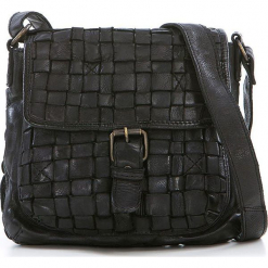 Skórzana torebka w kolorze czarnym - 28 x 26 x 7 cm. Czarne torebki klasyczne damskie neropantera, w paski, z materiału. W wyprzedaży za 341,95 zł.