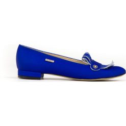Neonowe balerinki z frędzlami - skóra naturalna - model 046 - kolor granat matowy. Szare baleriny damskie Zapato, bez wzorów, z jeansu, klasyczne, bez obcasa, na obcasie. W wyprzedaży za 239,20 zł.