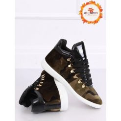 Trampki aksamitne K1834206 CAMUFLAJE. Mokasyny damskie obuwie damskie, bez wzorów, z tkaniny, na sznurówki. Za 88,83 zł.
