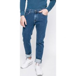 Lee - Jeansy Rider. Niebieskie jeansy męskie slim marki Lee, z bawełny. W wyprzedaży za 219,90 zł.