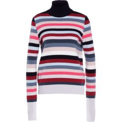 MRZ Sweter multicoloured. Różowe swetry klasyczne damskie marki MRZ, m, z poliesteru. W wyprzedaży za 895,95 zł.