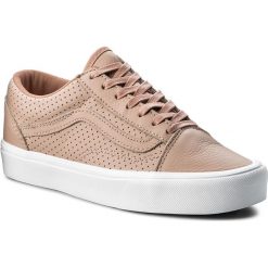 Tenisówki VANS - Old Skool Lite VN0A2Z5WR2D (Perf) Blush Pink/True Wh. Różowe półbuty damskie skórzane Vans, bez wzorów, bez zapięcia. W wyprzedaży za 279,00 zł.