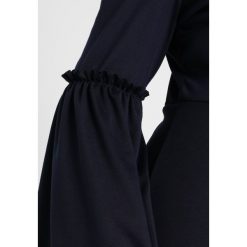 Sukienki hiszpanki: Lost Ink Plus SKATER DRESS WITH FRILL SLEEVE Sukienka z dżerseju navy