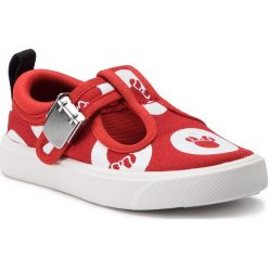 Kapcie CLARKS - City Polka T 261424076 Red Combi. Czerwone sandały dziewczęce Clarks, z tworzywa sztucznego, bez zapięcia. W wyprzedaży za 119,00 zł.