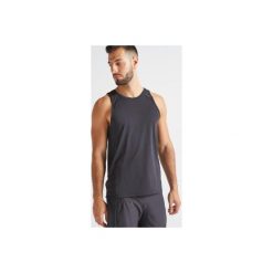 Koszulka bez rękawów fitness kardio męska FTA 500 czarna. Czarne koszulki męskie DOMYOS, xl, bez wzorów, z elastanu, bez kołnierzyka, bez rękawów, na fitness i siłownię. Za 39,99 zł.