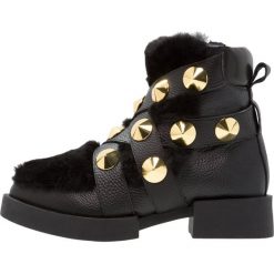 Botki damskie: Kat Maconie LEXI Botki na platformie black/gold