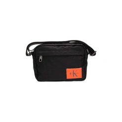 Torby na ramię Calvin Klein Jeans K40K400044 SPORT ESSENTIAL. Czarne torby męskie na ramię Calvin Klein Jeans, bez wzorów, z jeansu, sportowe. W wyprzedaży za 397,01 zł.