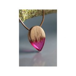 Naszyjnik Pink Berry Drop. Różowe naszyjniki damskie Leshland. Za 99,00 zł.
