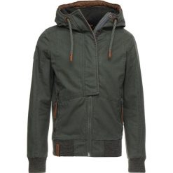 Naketano Kurtka wiosenna desert green. Zielone kurtki męskie marki Naketano, m, bez wzorów, z bawełny. Za 549,00 zł.