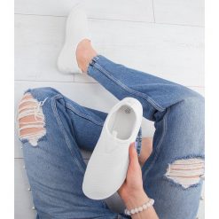 Tenisówki damskie N/M BK-108 Białe. Białe trampki i tenisówki damskie N/M, bez wzorów, z materiału, bez zapięcia. Za 36,00 zł.