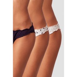 Etam - Figi Claudia (3-pack). Brązowe figi damskie marki Etam, xl, z bawełny. W wyprzedaży za 59,90 zł.