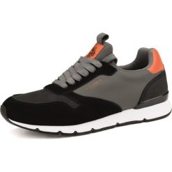U.S. POLO ASSN. tenisówki męskie Bolt 43 czarny. Czarne trampki męskie U.S. Polo Assn., bez wzorów, ze skóry, na sznurówki. Za 389,00 zł.