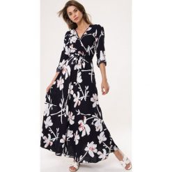 Granatowa Sukienka Overflowing Love. Niebieskie sukienki damskie Born2be, s, bez wzorów, bez kołnierzyka, bez rękawów. Za 139,99 zł.